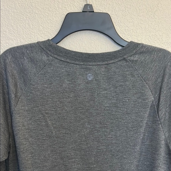 Women's Gray Long Sleeve Top - Picture 5 of 6
